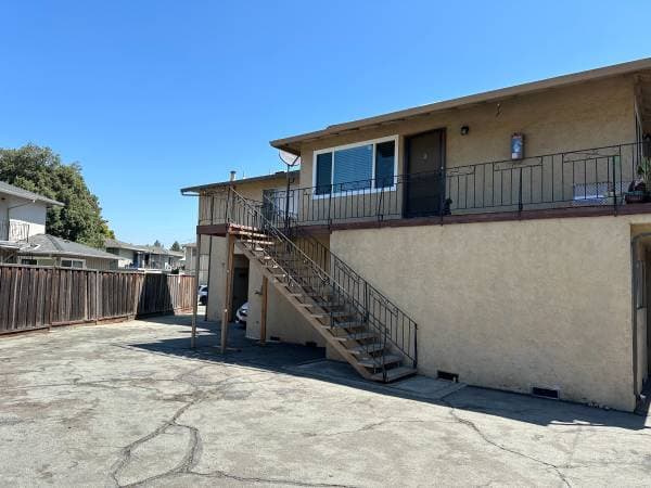 2BR/1BA Apartment on Leigh Ave. · San Jose photo 1
