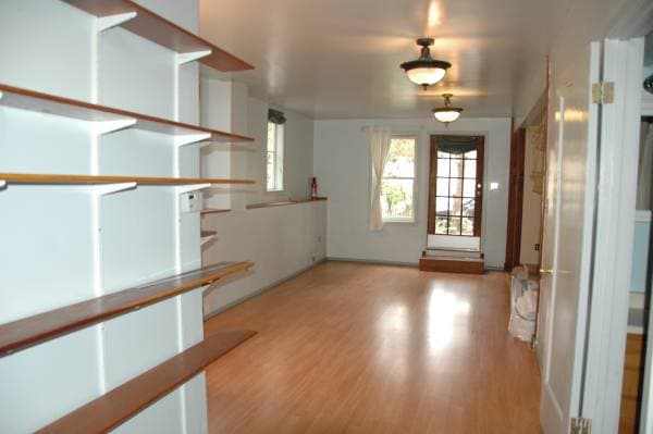 2BR/1BA Duplex on Lorina Street · Berkeley photo 1