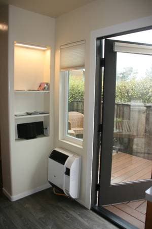 0BR/1BA Apartment · Capitola photo 5