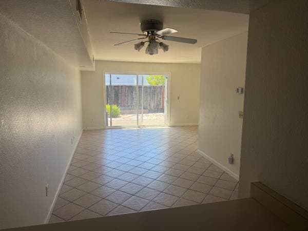2BR/2BA Condo · Cloverdale photo 1