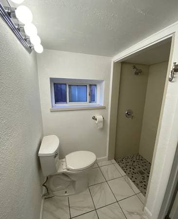 2BR/1BA Apartment on Prospect St · Hayward photo 4