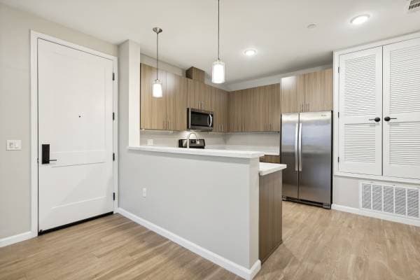 1BR/1BA Apartment on Baywood Dr. · Petaluma photo 2