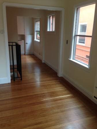 2BR/1BA Apartment · Berkeley photo 4