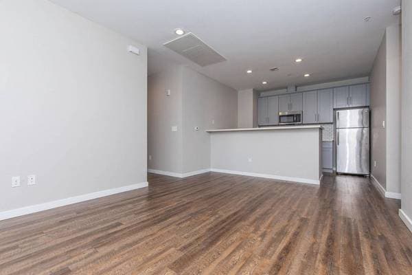 1BR/1BA Apartment on Schmidt Lane · El Cerrito photo 5
