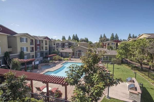 1BR/1BA Apartment on Valle Vista Ave · Vallejo photo 5