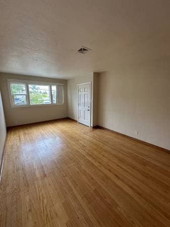 1BR/1BA Apartment · Vallejo photo 5