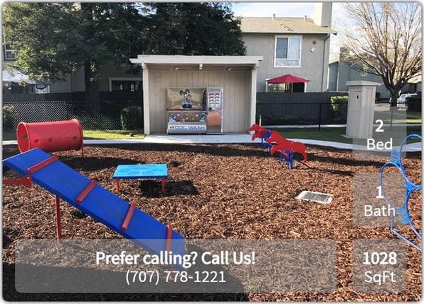 2BR/1BA Apartment on Lakeville Cir · Petaluma photo 3
