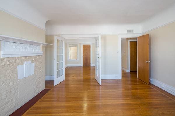2BR/1BA Apartment · San Francisco photo 2