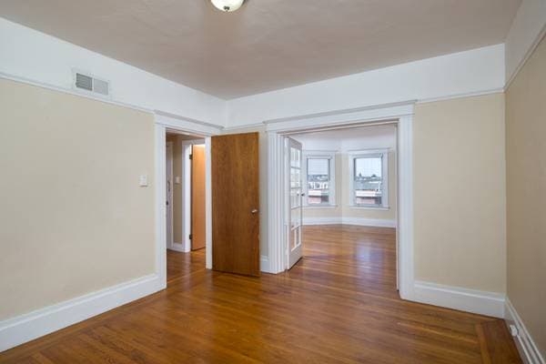 2BR/1BA Apartment · San Francisco photo 3