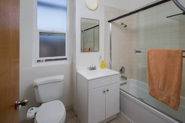 2BR/1BA Apartment · San Francisco photo 4