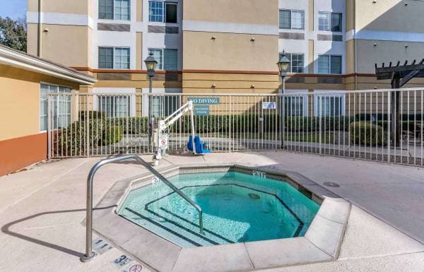 1BR/1BA Other on E. Brokaw Rd · San Jose photo 5