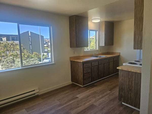 1BR/1BA Apartment on Brosnan Ct · South San Francisco photo 2