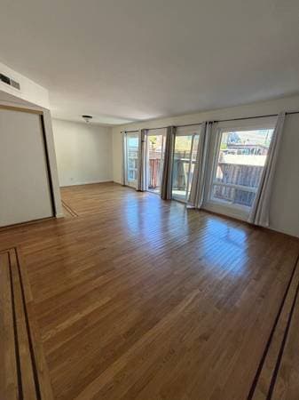 2BR/2BA Apartment on Sir Frances Drake Blvd · San Anselmo photo 3
