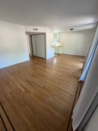 2BR/2BA Apartment on Sir Frances Drake Blvd · San Anselmo photo 4