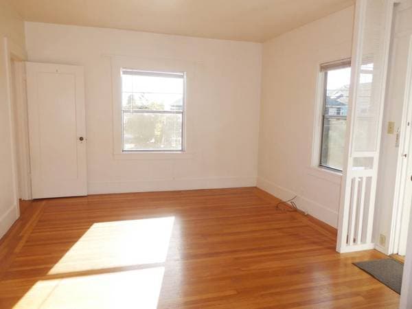 1BR/1BA Duplex · Berkeley photo 2