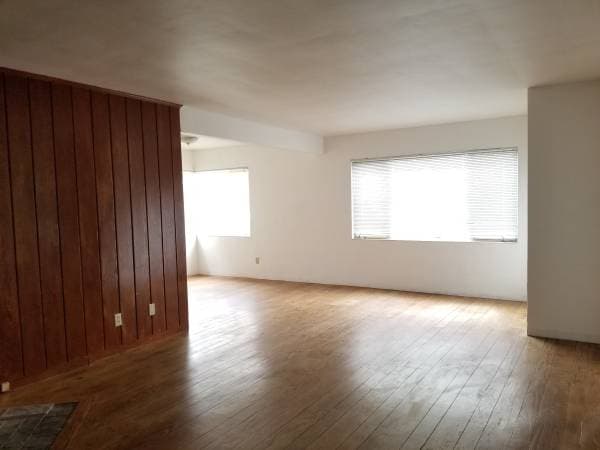 2BR/1BA Apartment · Berkeley photo 1