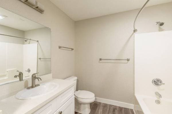 1BR/1BA Single Family House on Candlewood Dr · Petaluma photo 3