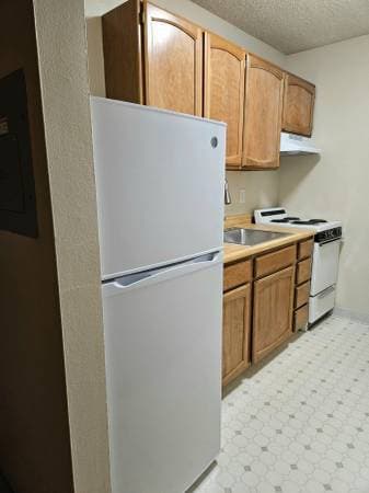 2BR/1BA Apartment · New York photo 2