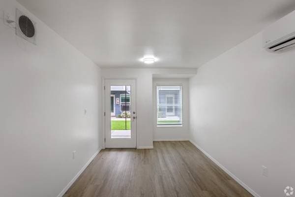 Apartments on Gateway Drive · Daly City photo 1