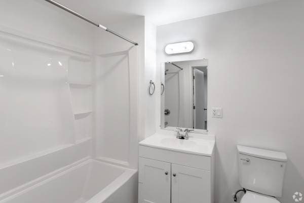 Apartments on Gateway Drive · Daly City photo 5