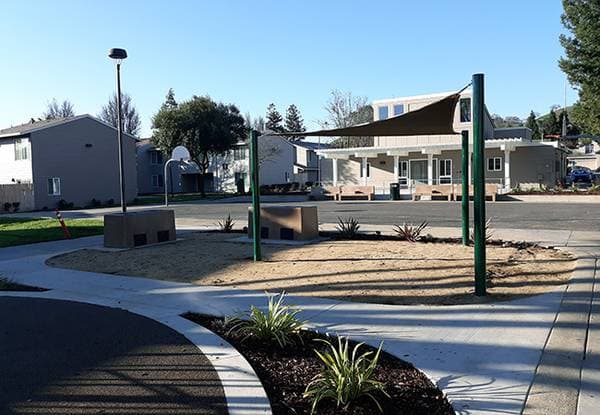 4BR/2BA Townhouse on Del Monte Ave · Morgan Hill photo 2