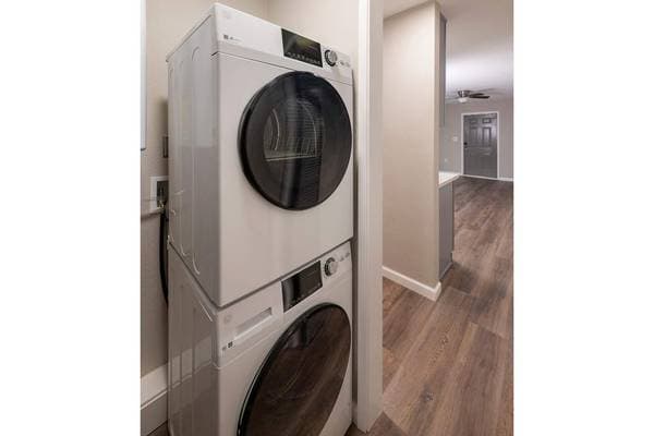 2BR/2BA Apartment on North Milpitas Boulevard · Milpitas photo 4