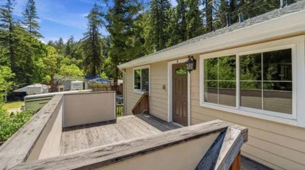 2BR/2BA Apartment · Brookdale photo 2