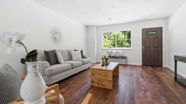 2BR/2BA Apartment · Brookdale photo 3