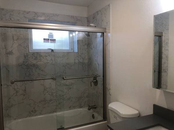 4BR/2BA Flat on San Antonio Ave · Alameda photo 3