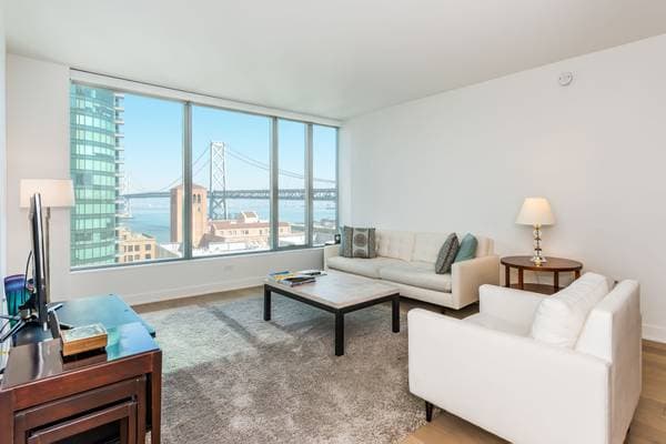 2BR/2BA Condo on Main Street · San Francisco photo 1