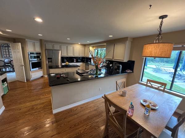 4BR/3BA Single Family House on Troon Ct · Napa photo 3