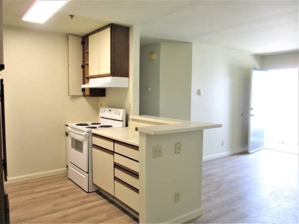 2BR/2BA Apartment on Tuttle Ave. · Watsonville photo 4