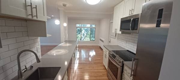 1BR/1BA Apartment · Oakland photo 2