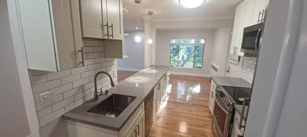 1BR/1BA Apartment · Oakland photo 3