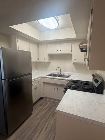 2BR/1BA Apartment on Eden Ave. · San Jose photo 1