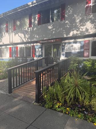 2BR/1BA Apartment on Eden Ave. · San Jose photo 1