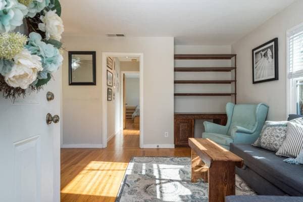 Charming Single-Family Home in Redwood City photo 3