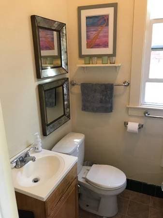 1BR/1BA Duplex on Hearst Ave · Berkeley photo 4