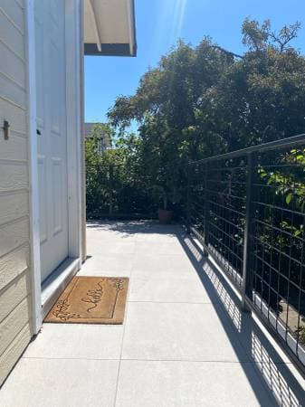 2BR/2BA Condo on 6th St West · El Verano photo 3