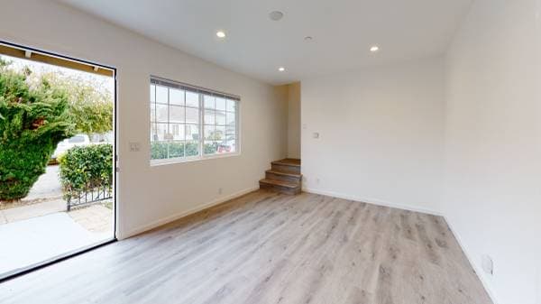 3BR/2BA Duplex on Tilton Avenue · San Mateo photo 3