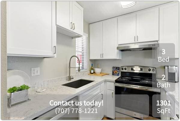 3BR/2BA Apartment on Lakeville Cir · Petaluma photo 1