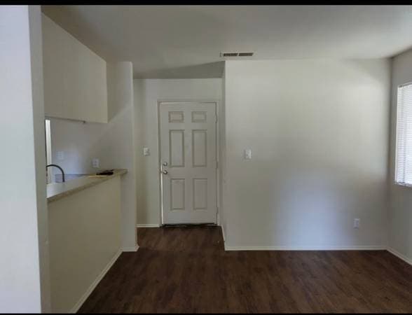 1BR/1BA Apartment on Hahn Drive · Modesto photo 1