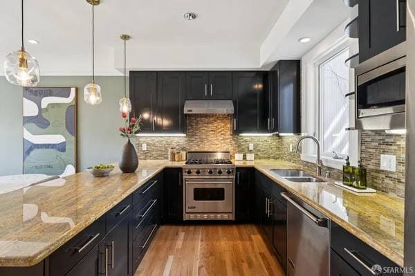 2BR/1BA Single Family House on Noe St Apt 6 · San Francisco photo 2