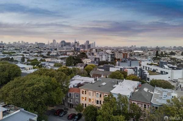 2BR/1BA Single Family House on Noe St Apt 6 · San Francisco photo 4
