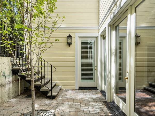 2BR/1BA Apartment on Bryant St · Palo Alto photo 2