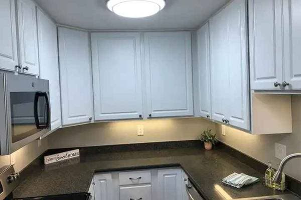 2BR/2BA Apartment on Union Ave · Campbell photo 2