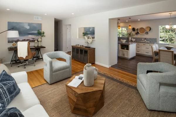 3BR/2BA Single Family House on Lawndale Ave · Campbell photo 4