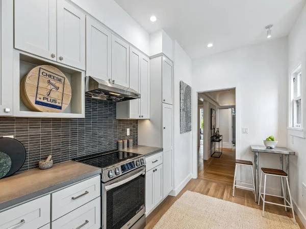 2BR/1BA Flat on Parnassus Ave · San Francisco photo 2