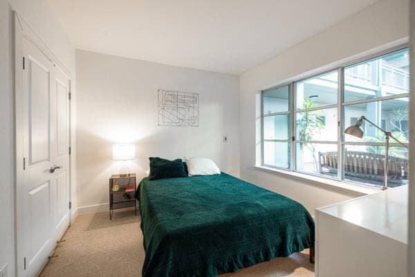 1BR/1BA Condo on Telegraph Avenue · Oakland photo 1