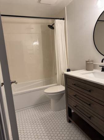 2BR/2BA Condo on Buena Vista Drive · Fremont photo 5